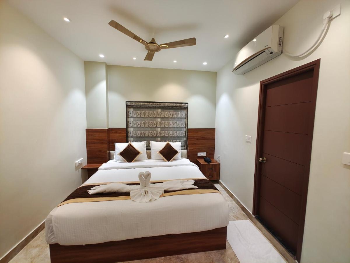 Hotel Thousand Pillars Warangal Exterior photo
