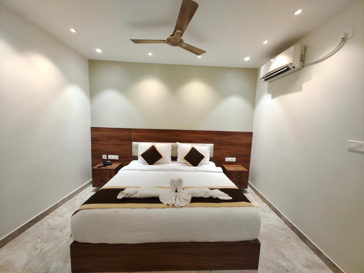 Hotel Thousand Pillars Warangal Exterior photo